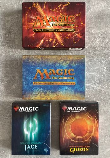 Lot de 4 boites vides magic the gathering anglaises.