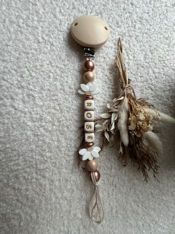 Attache tétine personnalisée 