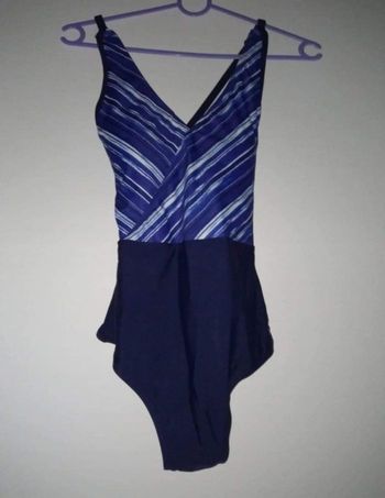 Maillot de bain
Ellesse taille 36