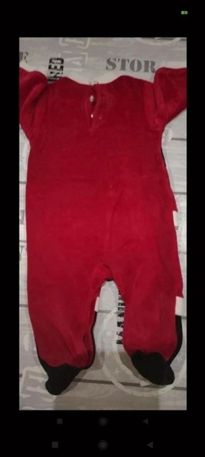 Pyjama velours Père Noël 6 mois - photo numéro 4