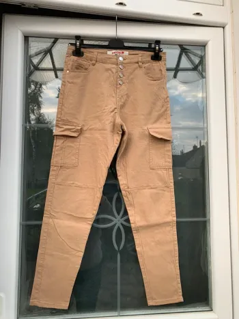Lot de 2 jeans Skinny type cargo T.38 Jennyfer