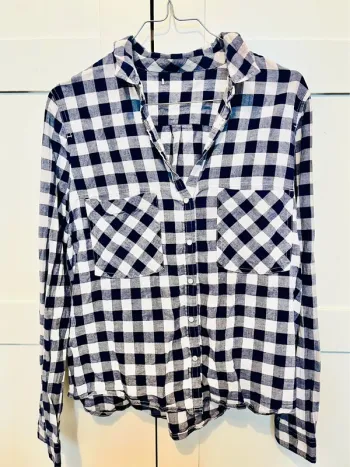 Chemise à carreaux bleu marine
