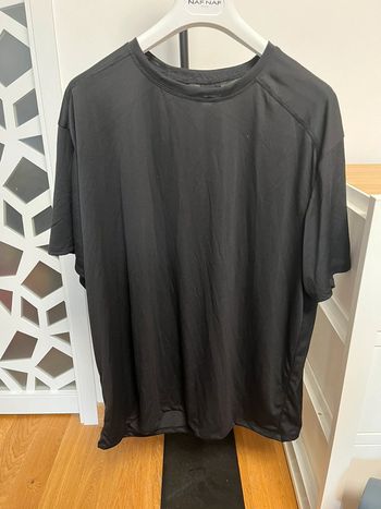 Tee shirt noir décathlon