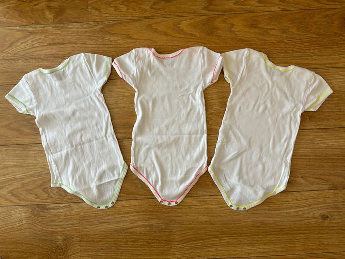 Lot de 3 bodies MC Petit Bateau 36M - photo numéro 2