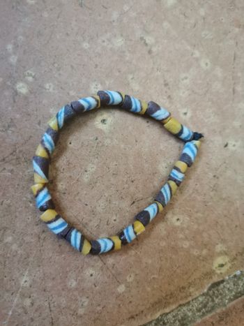 Bracelet de perles marrons en pâte fimo