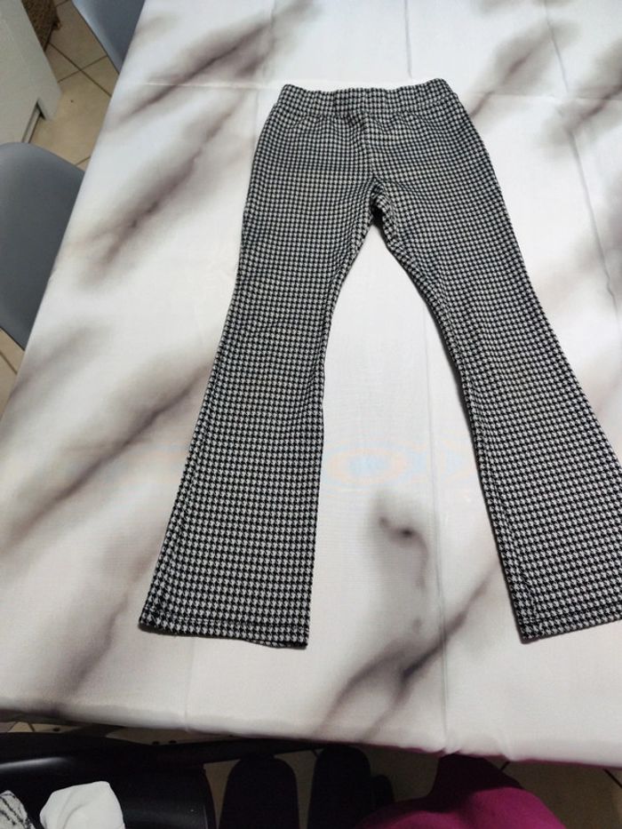 Pantalon taille 8 ans pattes d'éléphants - photo numéro 4