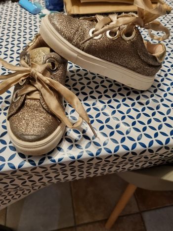 Baskets fille