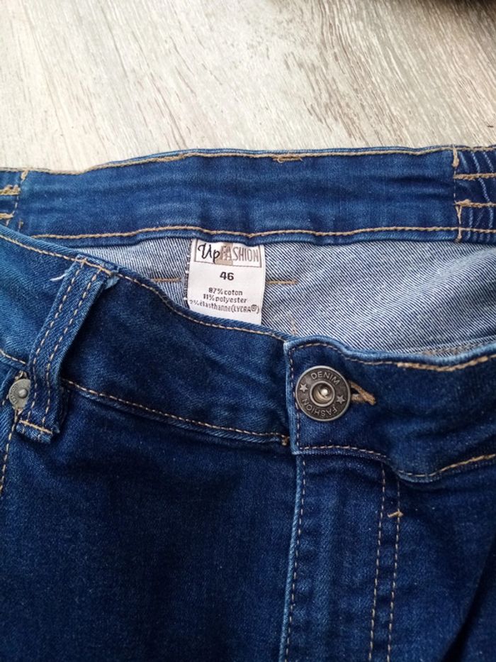 Jean femme T. 46 - photo numéro 4
