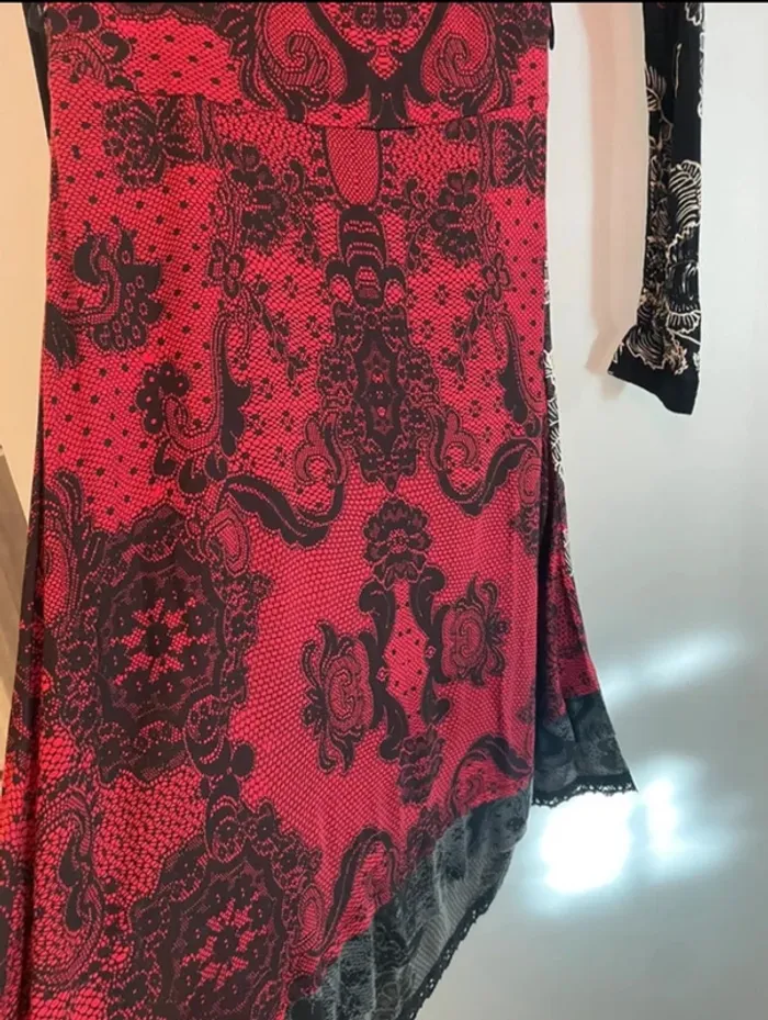 Robe Desigual originale noire et rouge - Taille XS - photo numéro 7