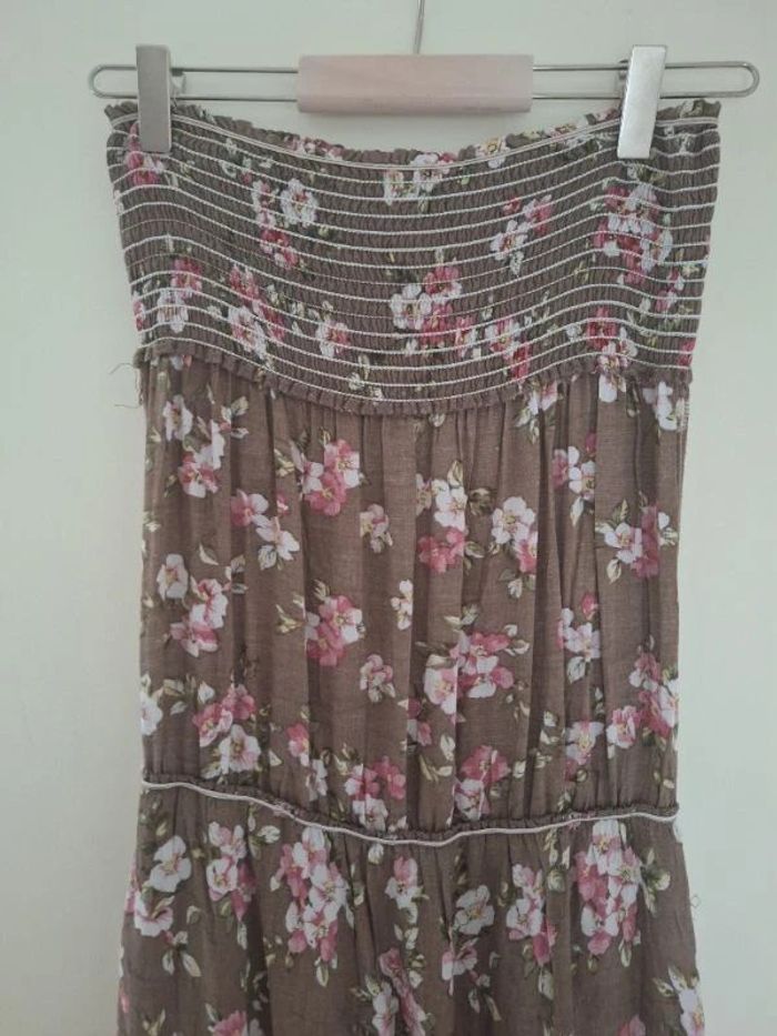 Robe fleurie sans manches taille Unique - photo numéro 8