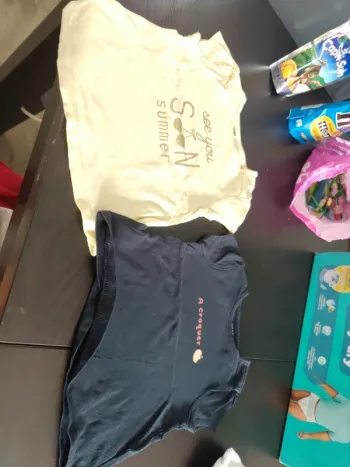 2 Tshirt 9mois kiabi