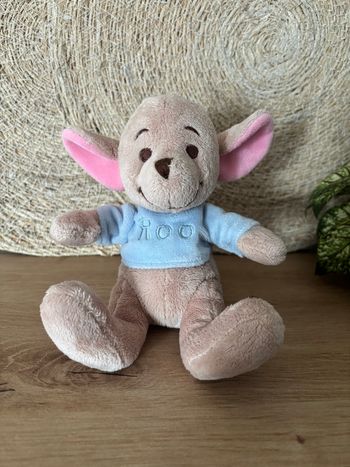 Doudou petit kangourou gourou roo beige bleu Disney 