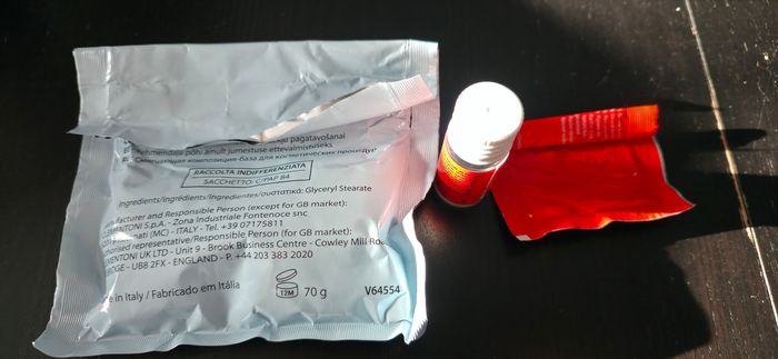 Kit DIY Clementoni - Crée ton Baume à Lèvres (Presque complet) - photo numéro 4