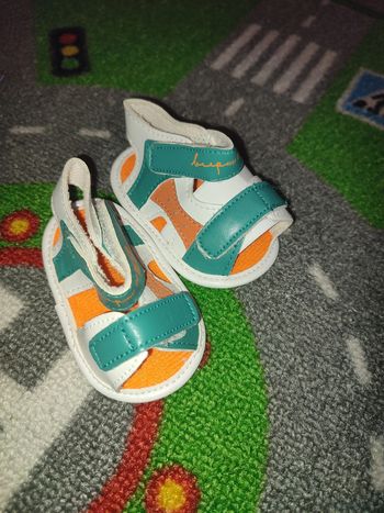 chaussures ouvertes