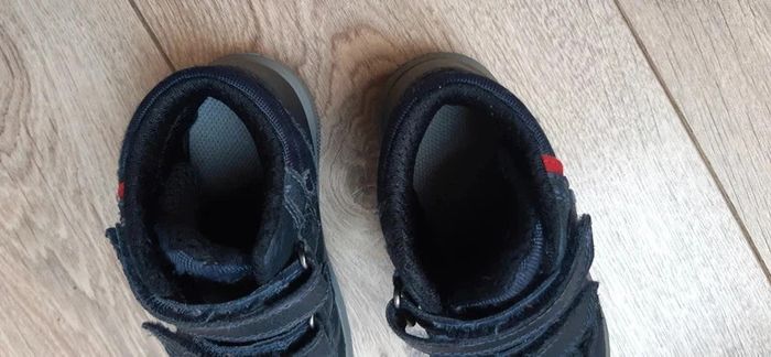 Chaussures geox grise/rouge pointure 27 - photo numéro 7