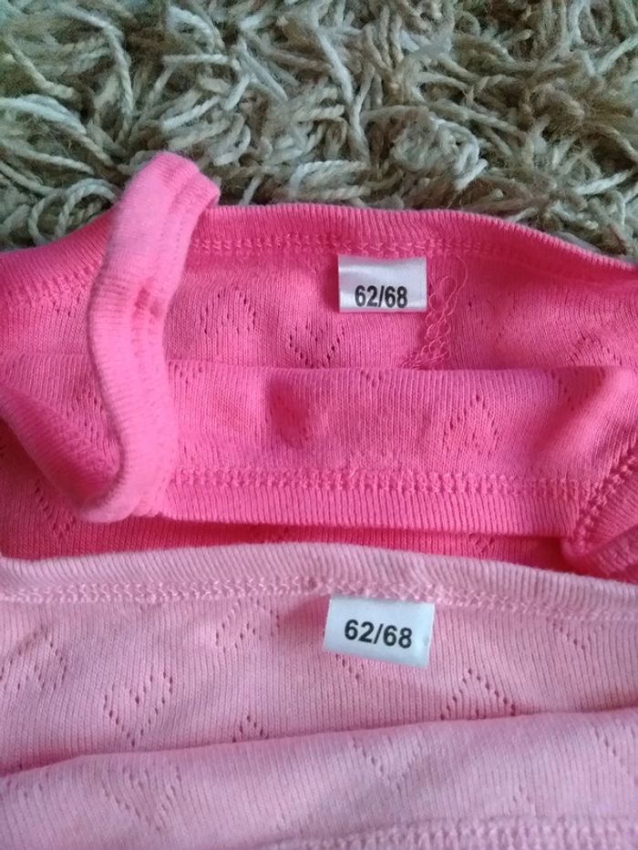 2 bodies bretelles, taille 62/68, NEUF, jamais portés - photo numéro 3