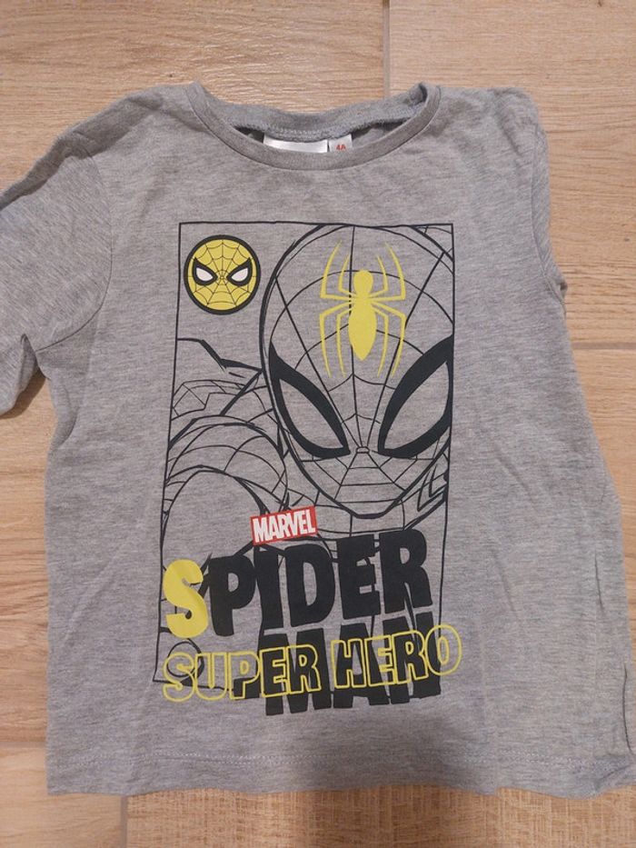 T Shirt à manches longues - Spiderman - 4 ans - photo numéro 3