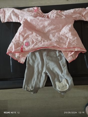 Vends vêtements bébé fille 1 mois