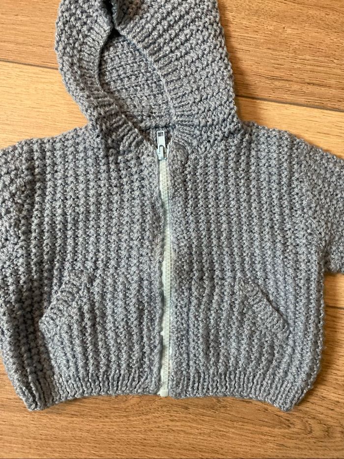 Gilet tricot bleu 6 mois - photo numéro 3