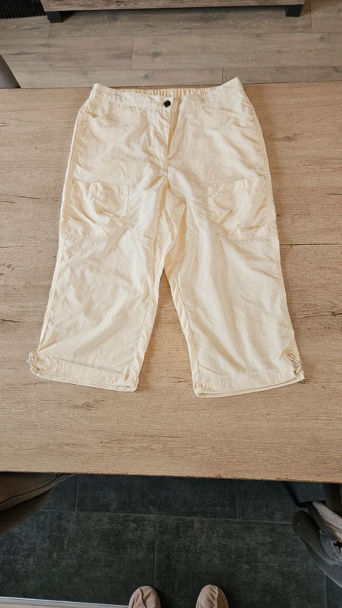 Pantacourt beige clair, en toile, taille M 40/42, Enrico Mori, neuf - photo numéro 2