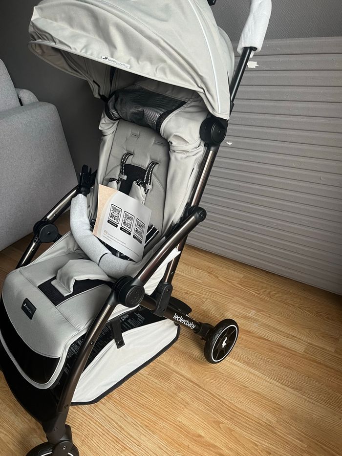 Poussette - photo numéro 2