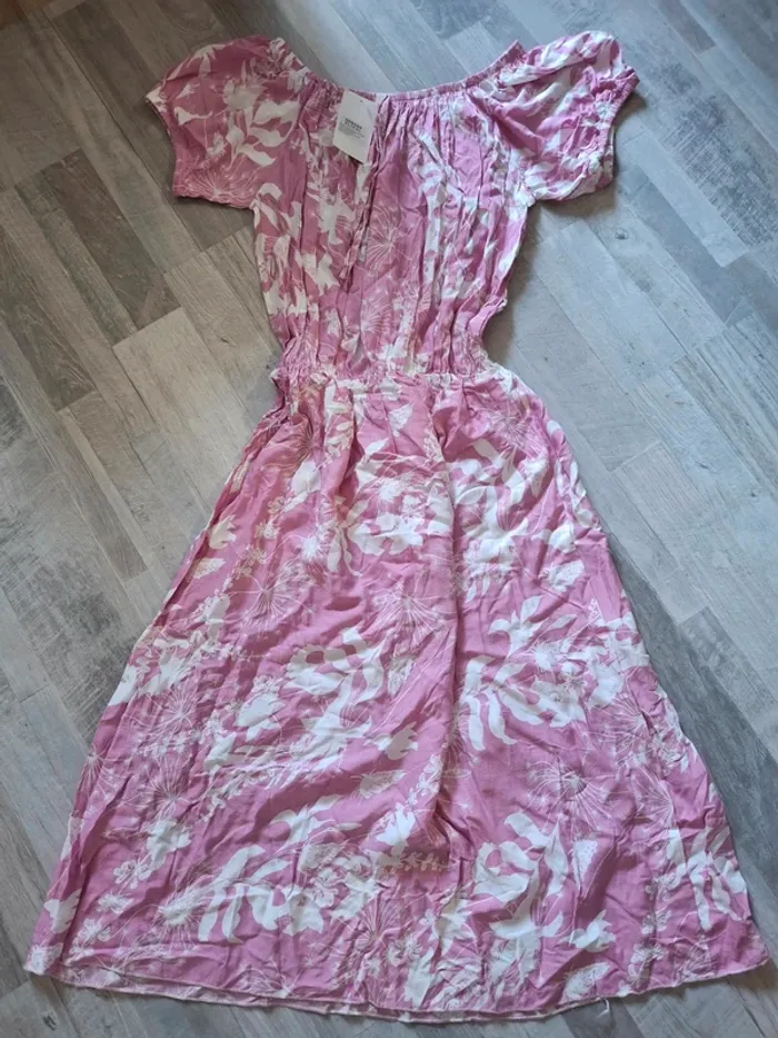 Robe 👗 ete mi longue avec col large élastique