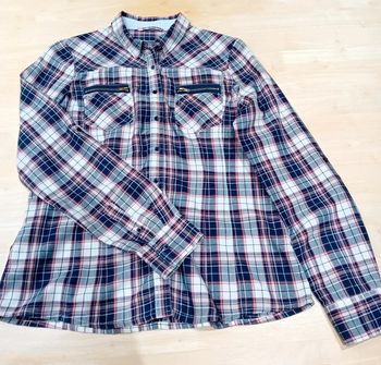 Chemise à carreaux