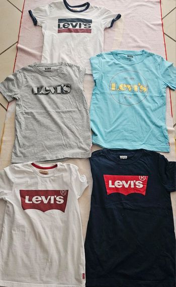 5 T shirts levi's 10 ans