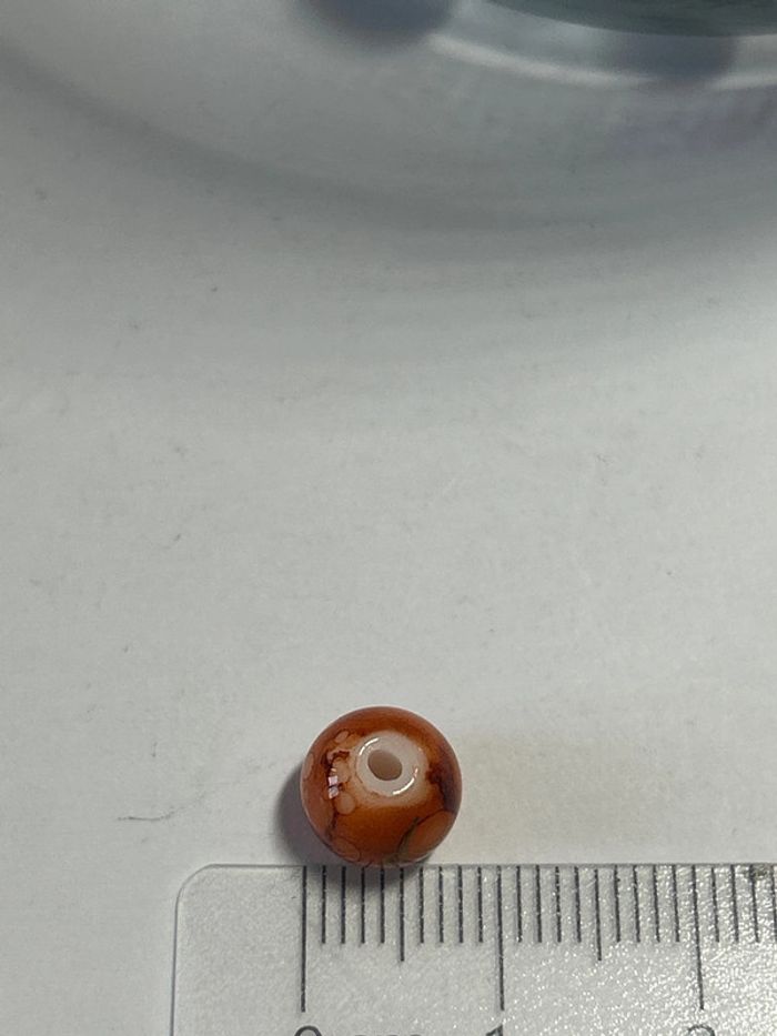 B31, déstockage, panaché de 100 perles en verre 8mm - photo numéro 6