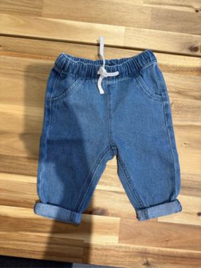 Jean baggy Kiabi 12 mois