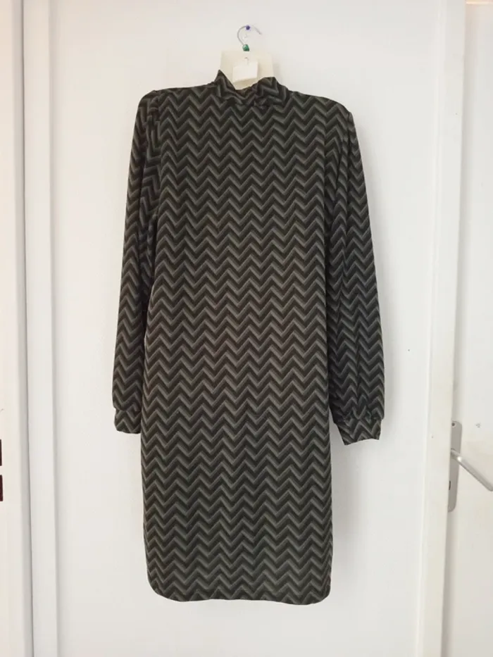 Robe pull col roulé femme - photo numéro 3