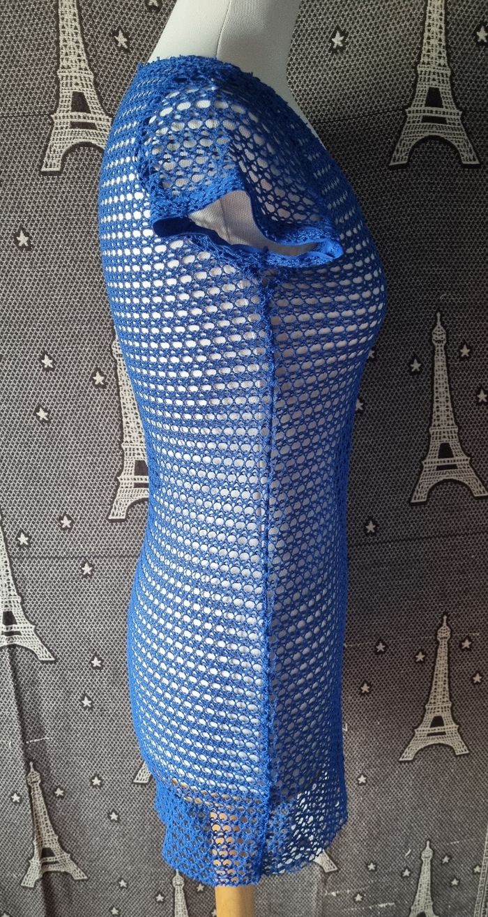 Robe d'été bleu ajouré taille 34-36 - photo numéro 3
