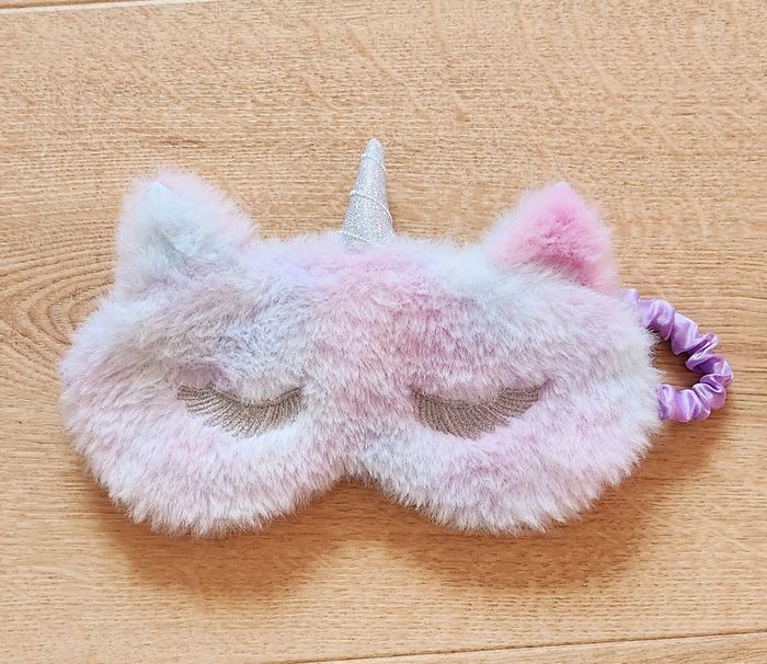 Masque de nuit peluche licorne 🦄