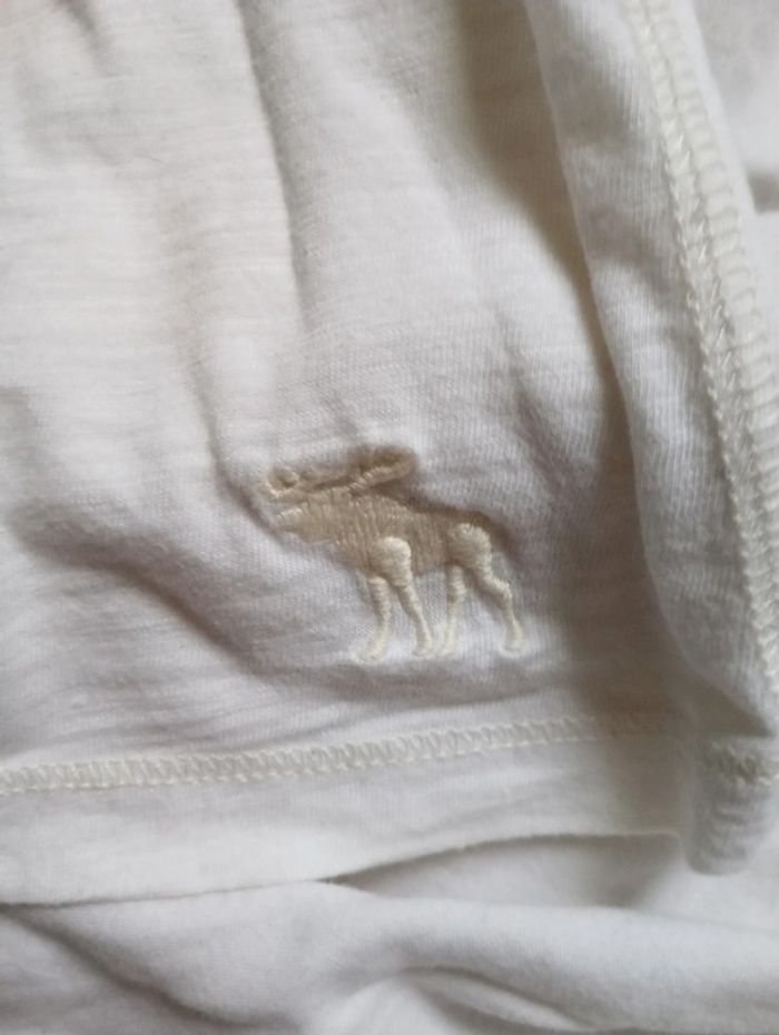 T-shirt blanc fleuri - photo numéro 3