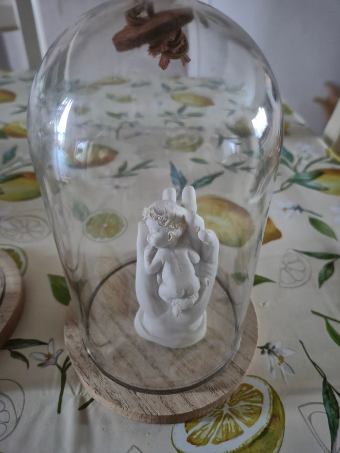 Decorations cloches + statues bébés - photo numéro 2