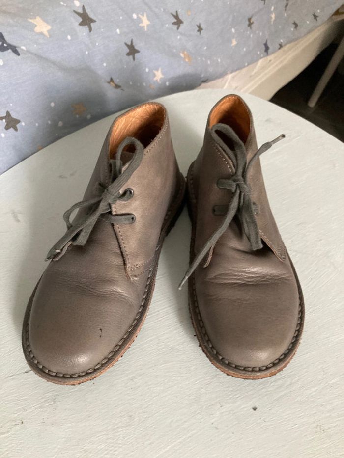 Chaussures grises