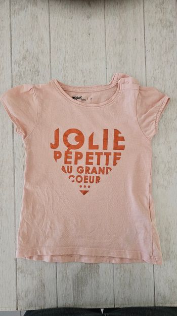 Haut MC 👧🏽 3ans 