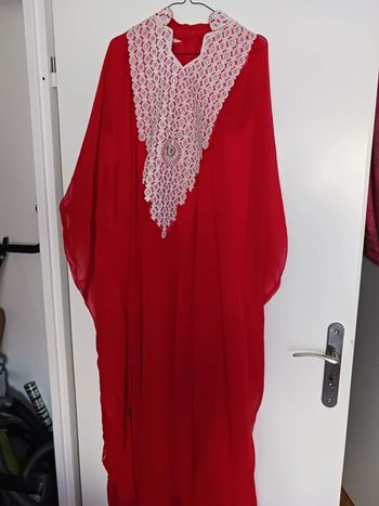 Robe rouge Taille L40