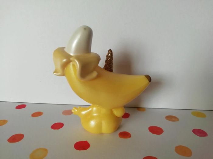 Poosie slime cutie tooties peel banane banana cute - photo numéro 2