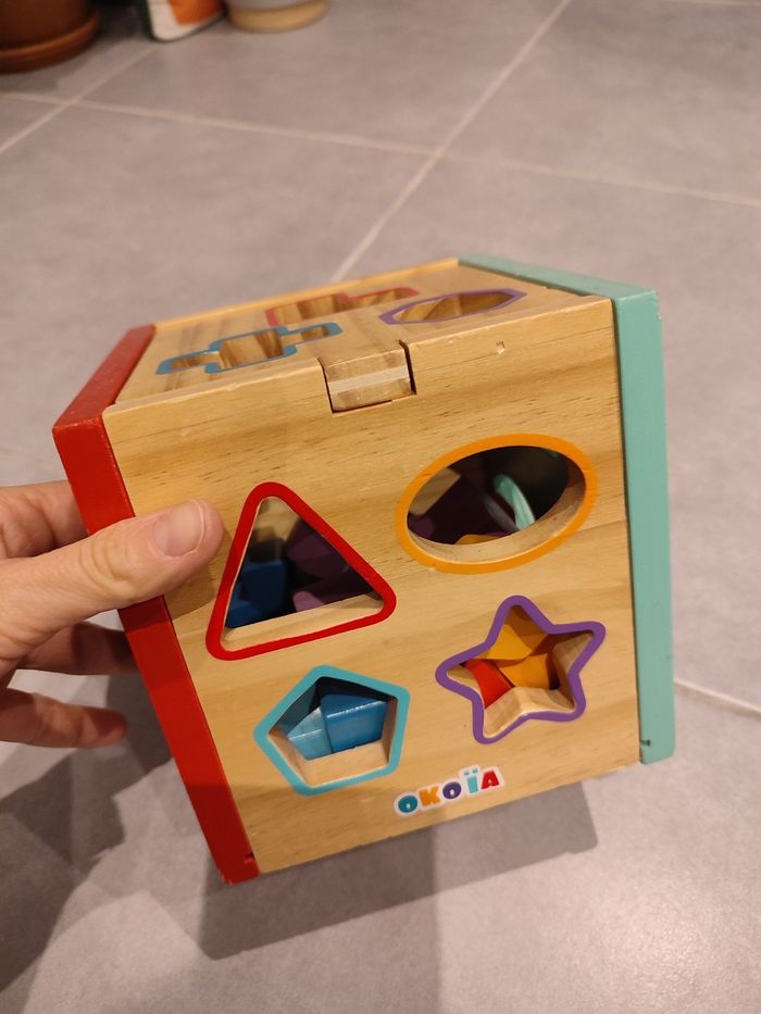 Jeu d'encastrement en bois - photo numéro 6