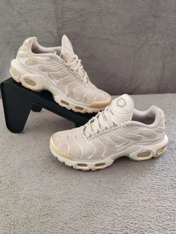 Chaussures Nike Air Max TN - Taille 37,5