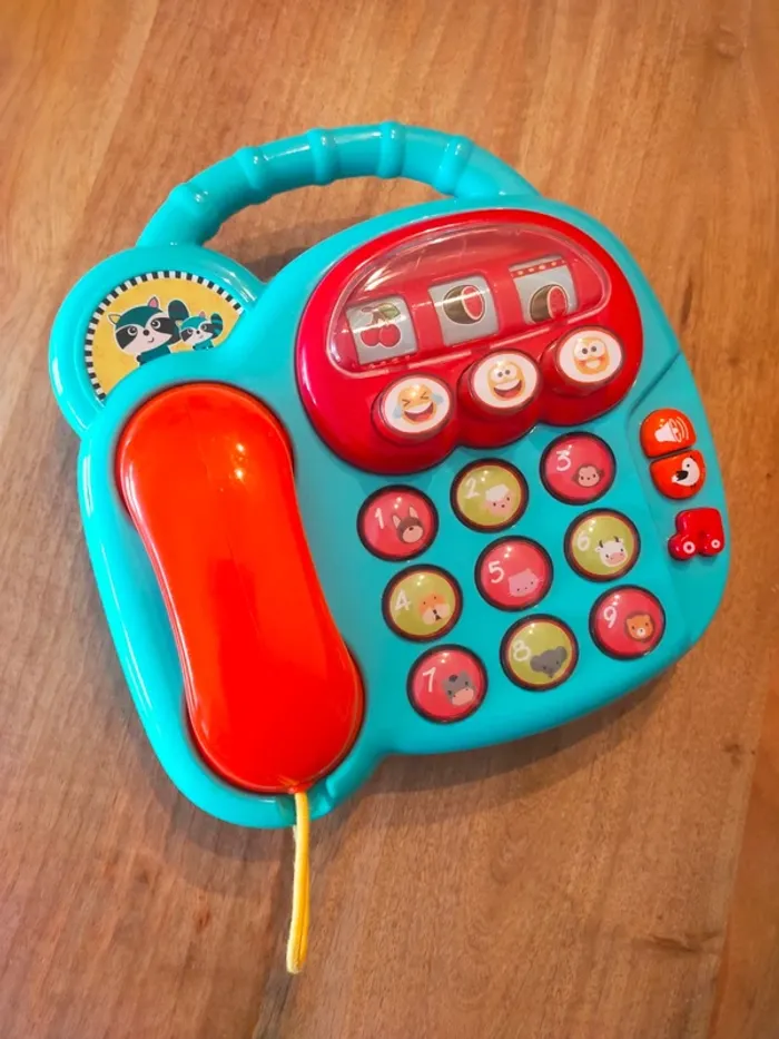 🎶 Jouet musical téléphone - photo numéro 2