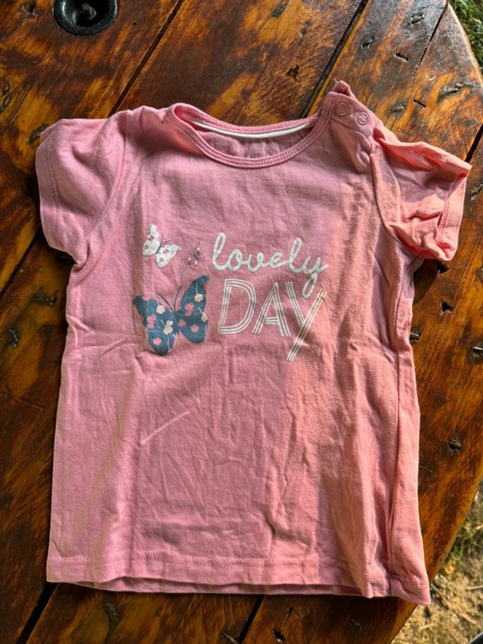Lot 4 t-shirts manches courtes fille -18 mois - photo numéro 4