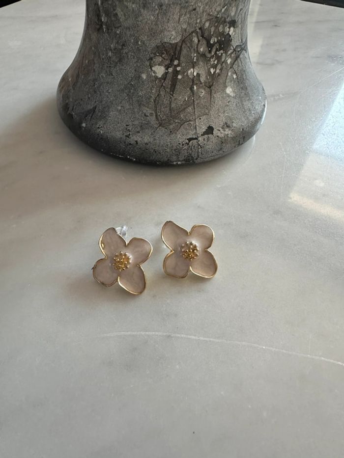 boucles d’oreilles fantaisie