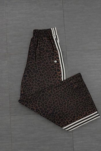 🐆 Pantalon Adidas imprimé léopard – Taille S – Neuf avec étiquette 🐆