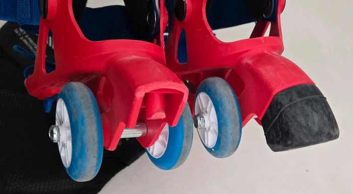 Roller enfant taille 26,27,28 reglables - photo numéro 4