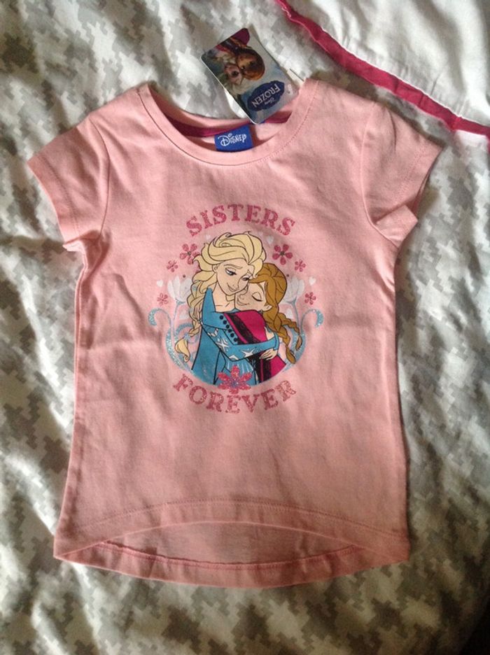 Tee shirt Reine des Neiges 2 ans Neuf