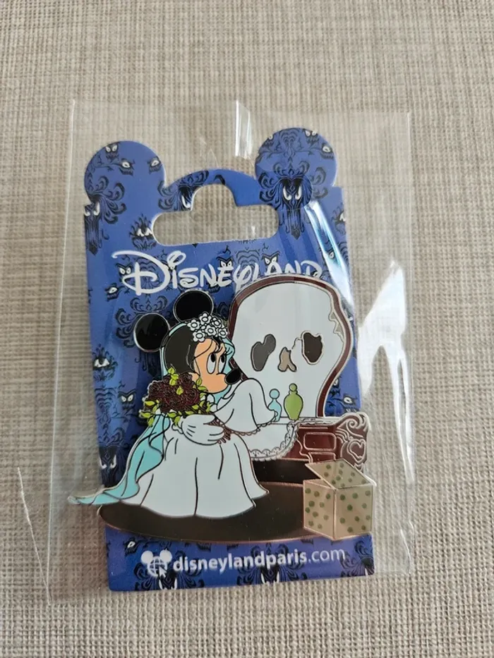 Pin's Disneyland Manoir