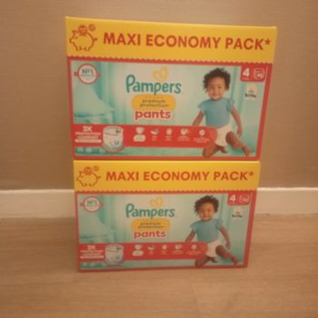 Lot Pampers premium protection Pants taille 4(164 couches)
