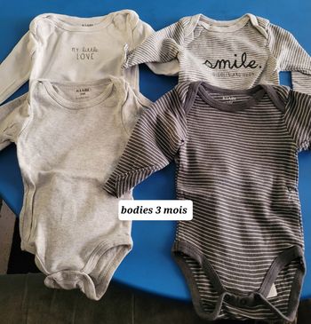 4 bodies manches longues kiabi